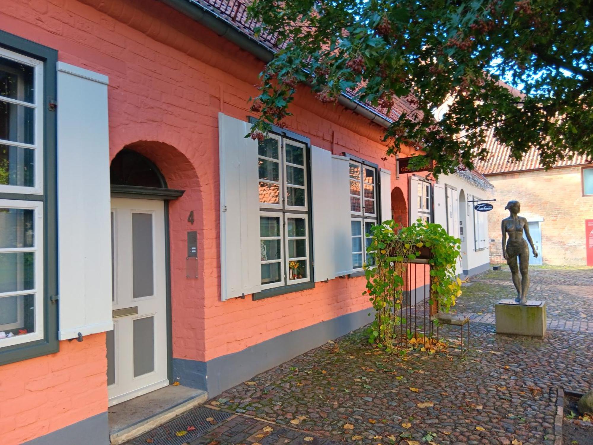 Stadtmitte Rostock Bagian luar foto